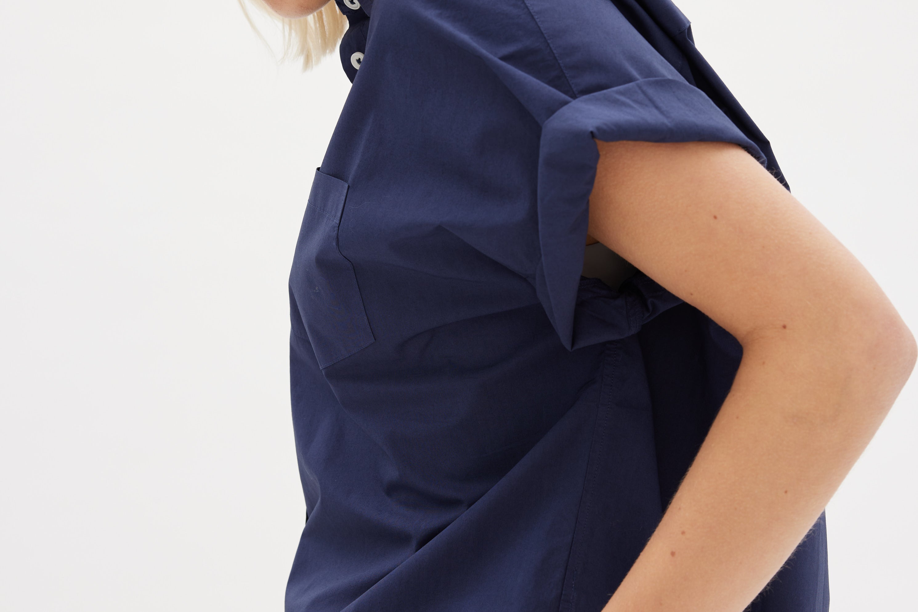 The Chiara Short Sleeve Shirt - Navy - Apparel