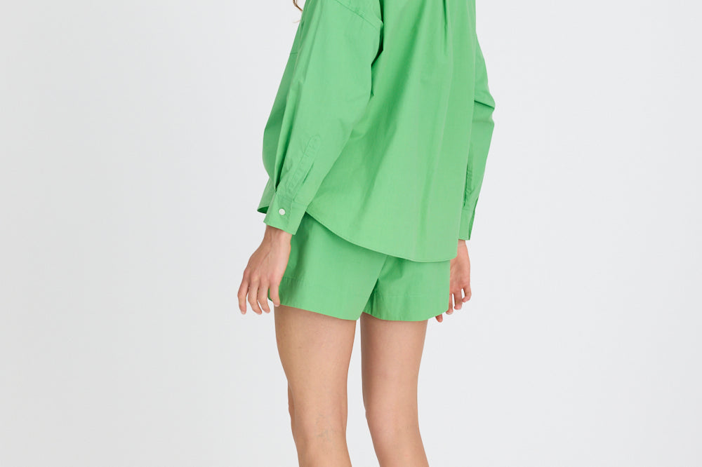 Light verde cotton Chiara button-up shirt with relaxed fit