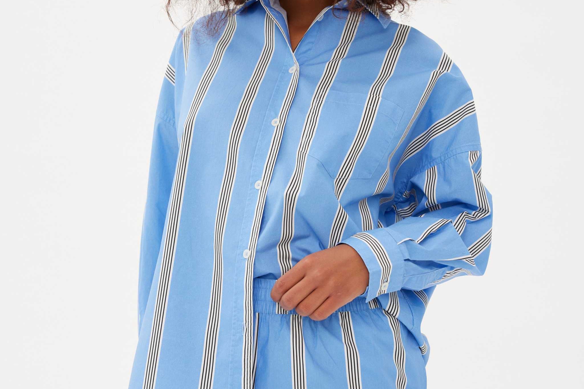 Chiara Shorts Classic - Stripe - Ink Blue/White/Black - Apparel