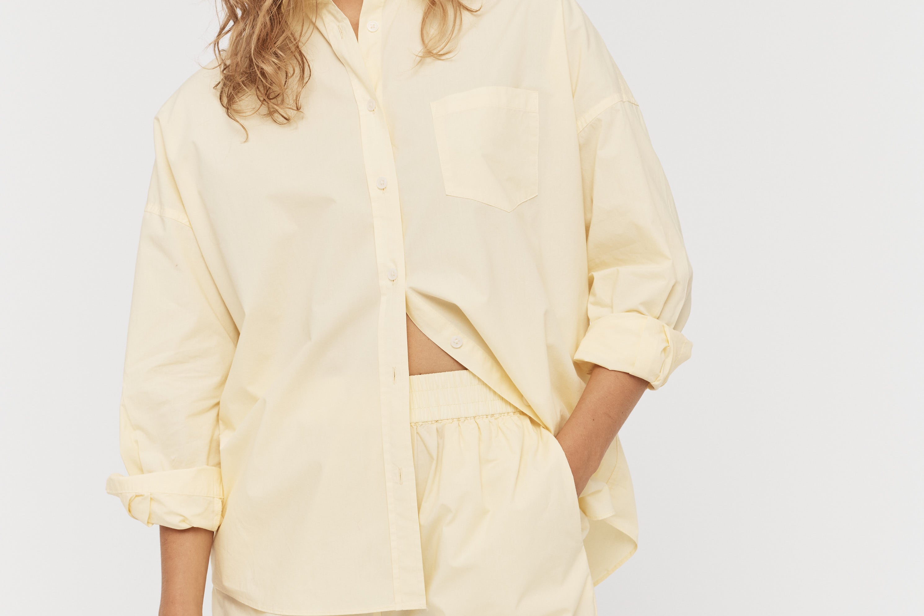 Chiara Shirt Classic - Soft Yellow - Apparel