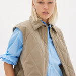 Parker Quilted Vest - Khaki - Apparel