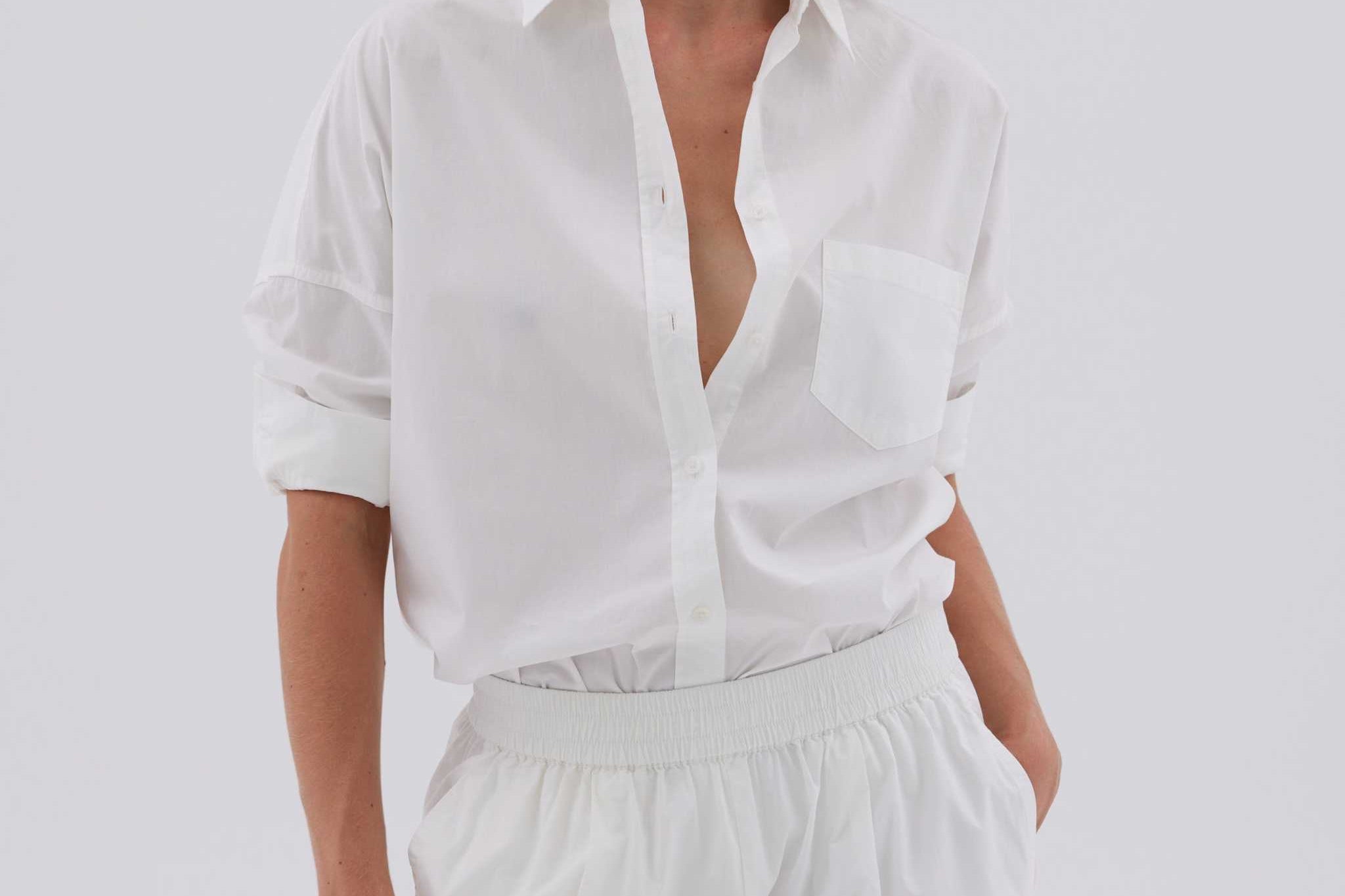 White Long Sleeve Shirt in organic cotton with relaxed fit and custom buttons