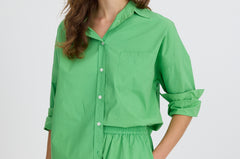 Light verde cotton Chiara button-up shirt and matching shorts with relaxed fit