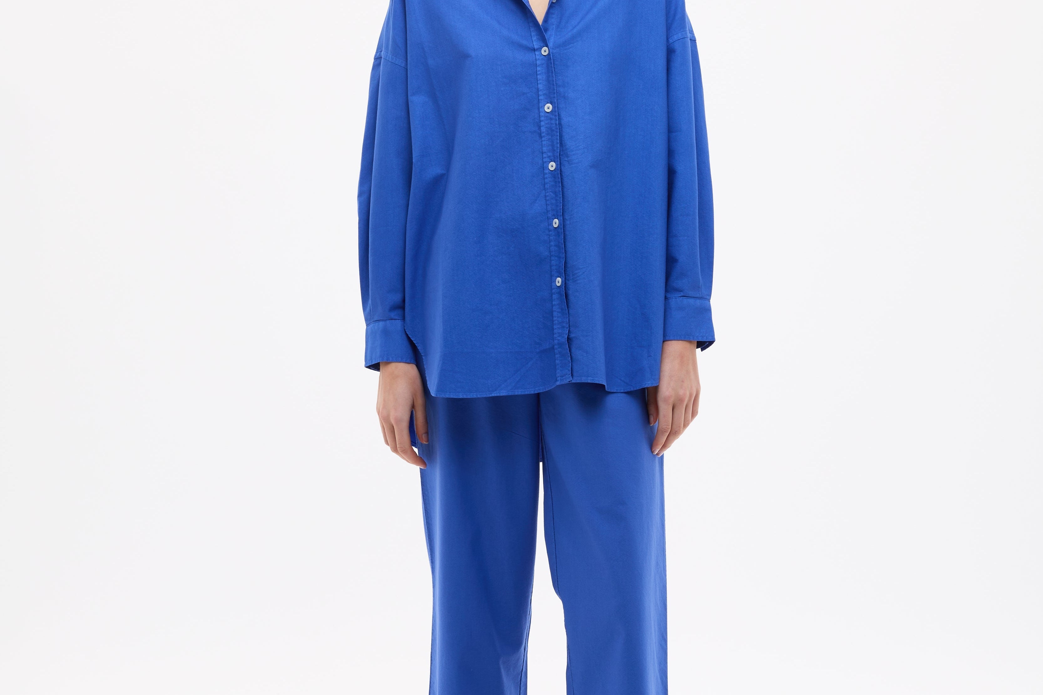 Mara Oversized Long Sleeve Shirt in cobalt blue with structured 100% cotton pinpoint fabric and oversized fit