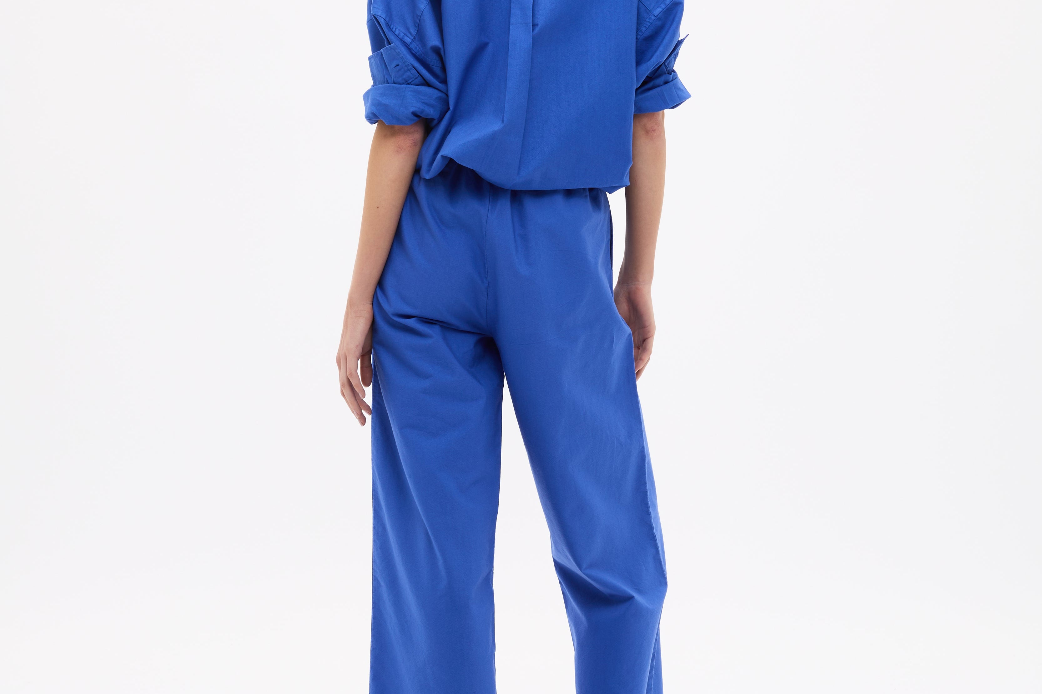 Mara Oversized Long Sleeve Shirt in cobalt blue with structured 100% cotton fabric and oversized fit