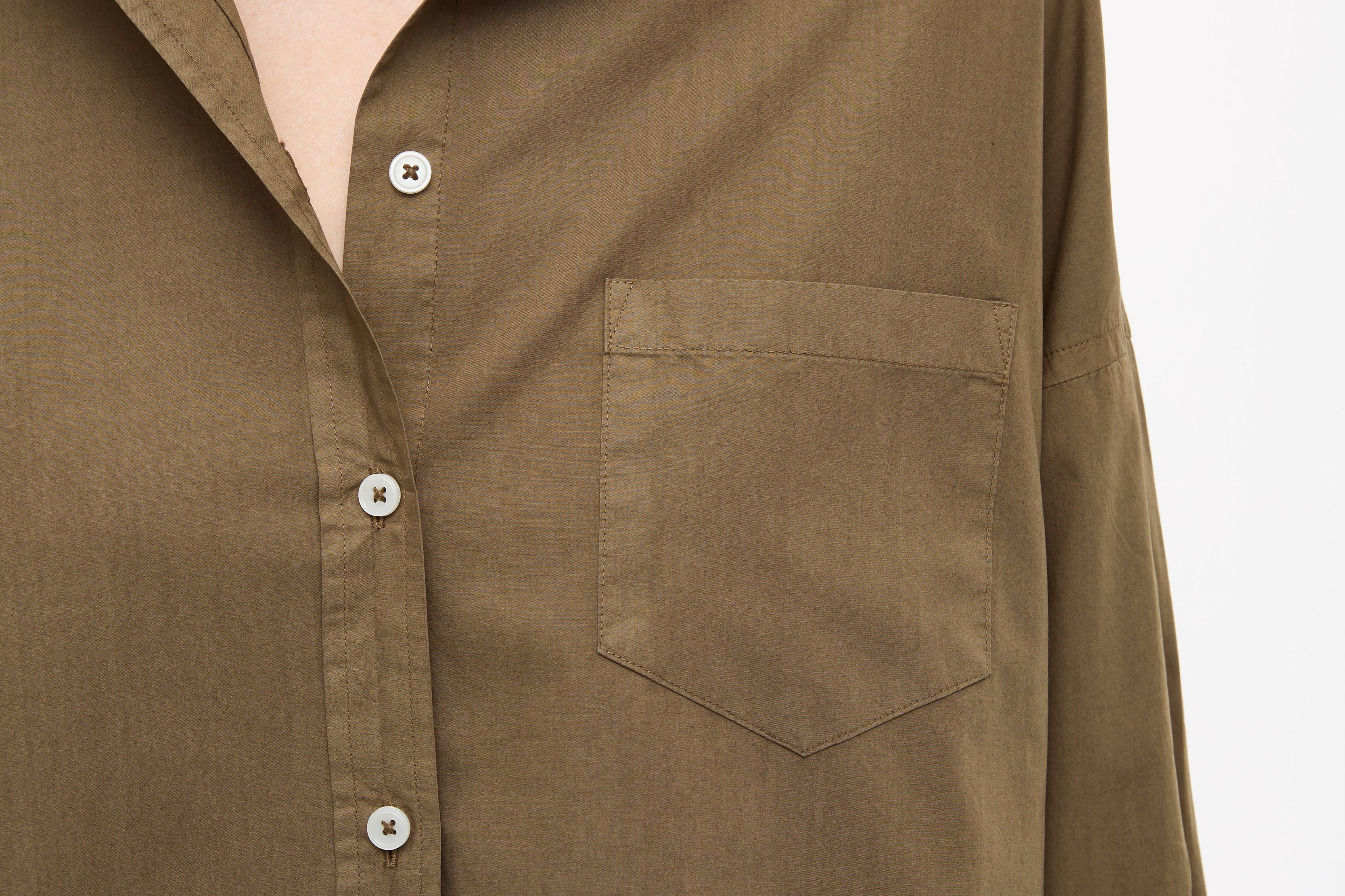 Dark olive Classic Long Sleeve Shirt with chest pocket and relaxed fit made from 100% cotton