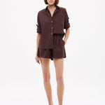 Chocolate Chiara Cotton Shorts with elastic waistband and side pockets in relaxed fit