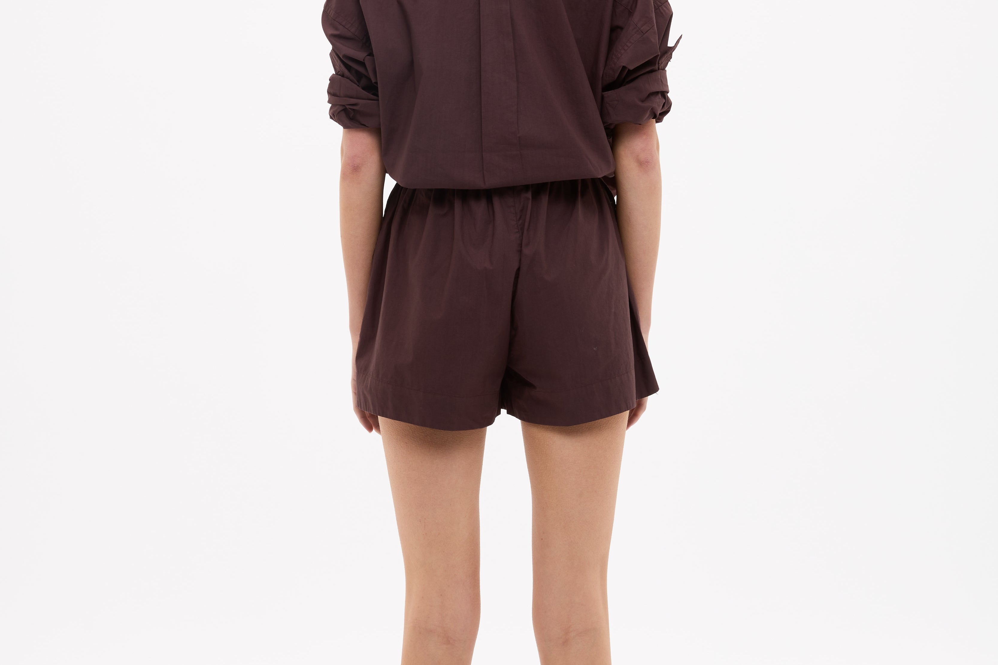 Chiara Cotton Shorts in chocolate with elastic waistband and side pockets