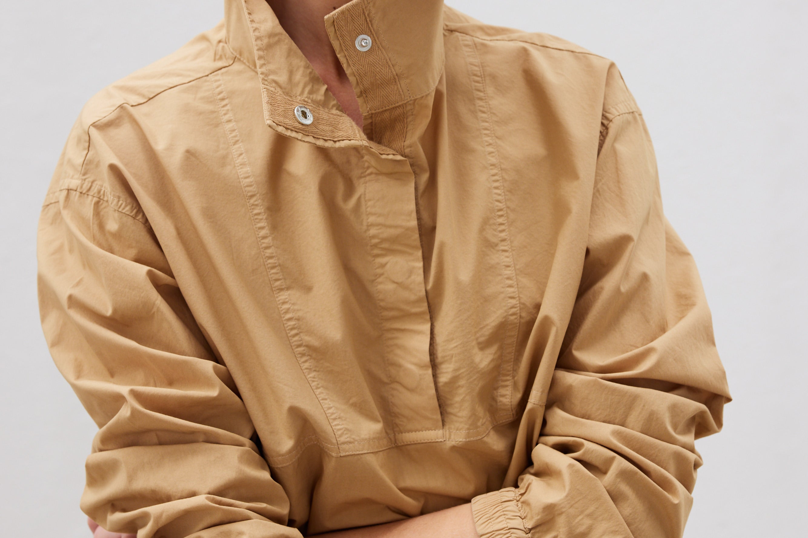 Pace Track Top - Toffee - Apparel
