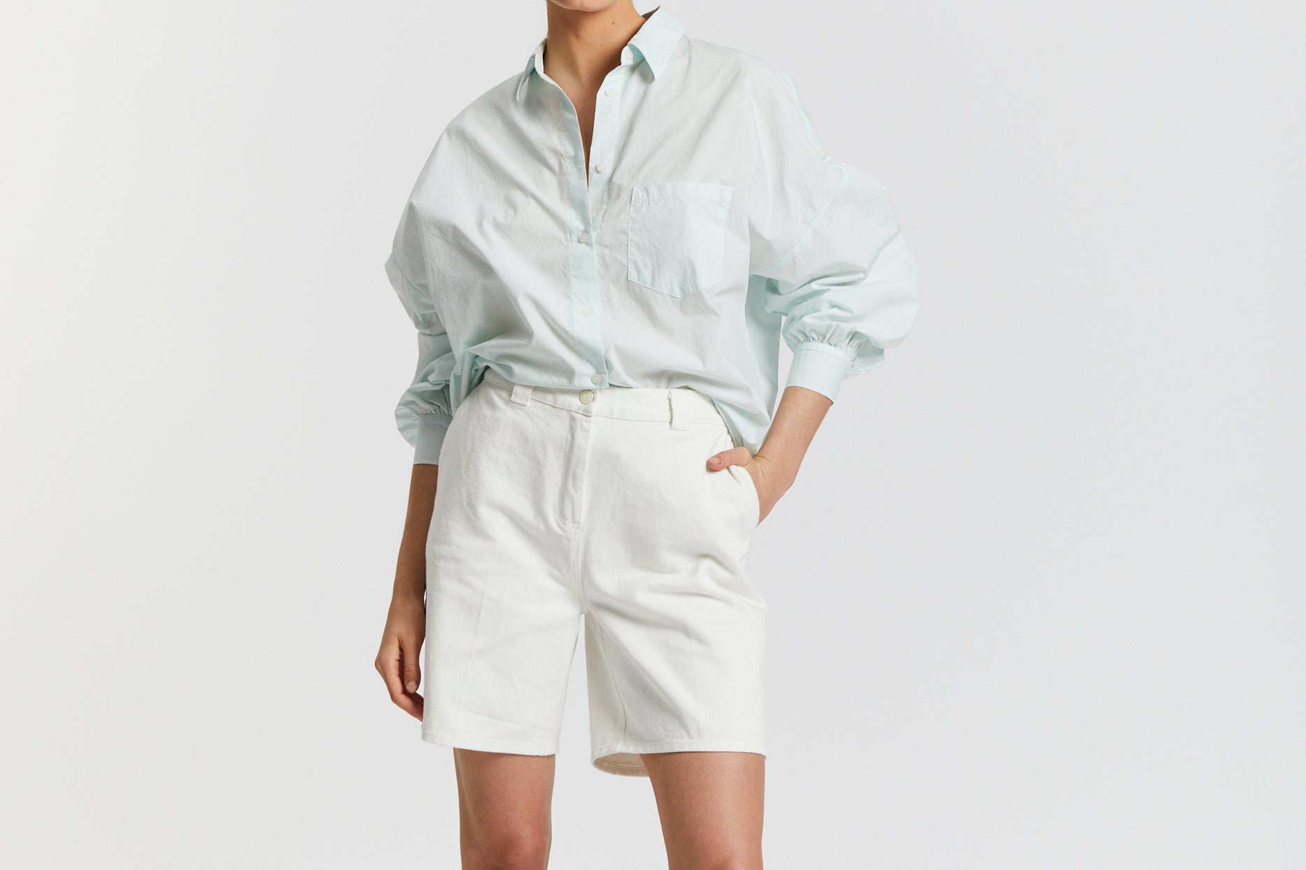 The Diaz Cotton twill pleated shorts - Bleach